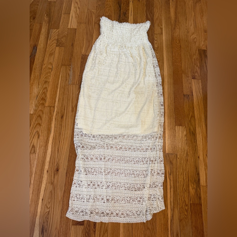 Elegant Cream Lace Maxi Dress